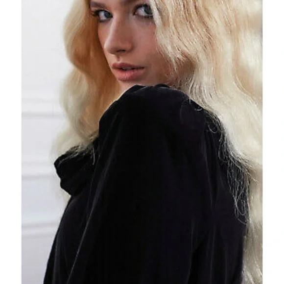 H&M x The Vampire’s Wife Bow - Detail Velvet Dress - Picture 2 of 7